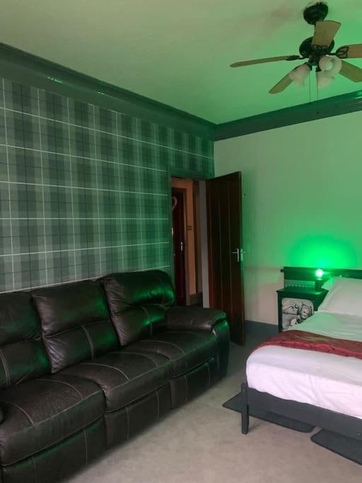 Family Holiday Home Blackpool Dış mekan fotoğraf