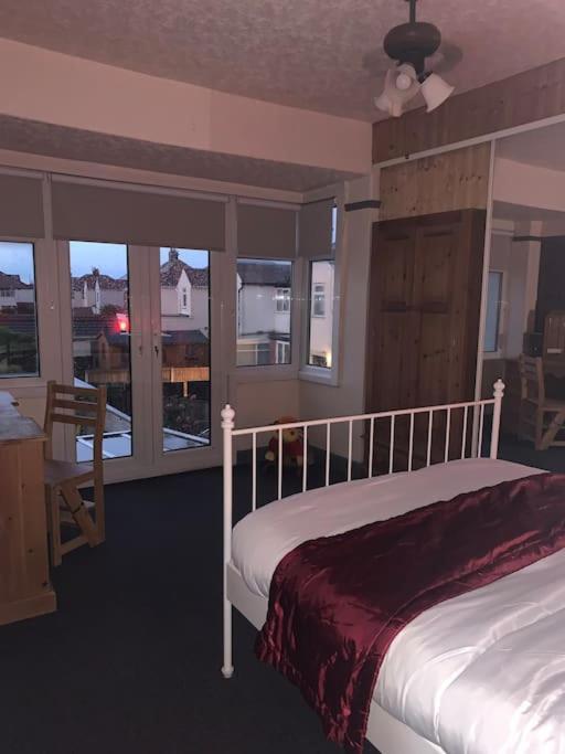Family Holiday Home Blackpool Dış mekan fotoğraf